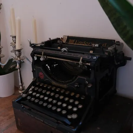 فندق مبيت وإفطار Dimora Amina لوريتو أبروتينو