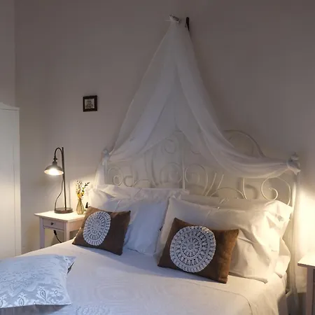 Dimora Amina Bed & Breakfast