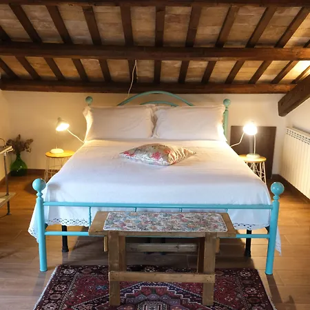 Dimora Amina Bed & Breakfast 4*