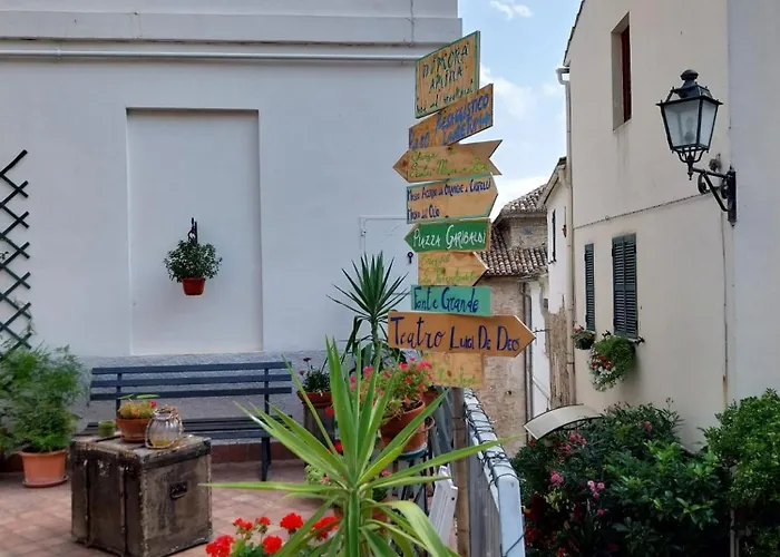 Alojamento de Acomodação e Pequeno-almoço Dimora Amina