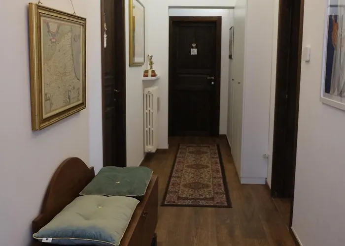 Alojamento de Acomodação e Pequeno-almoço Dimora Amina 4*