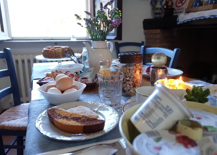 Dimora Amina Alojamento de Acomodação e Pequeno-almoço 4*