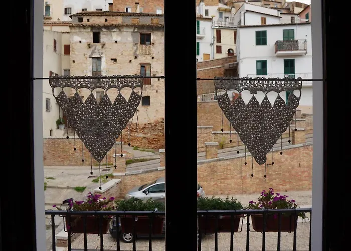 Dimora Amina Alojamento de Acomodação e Pequeno-almoço 4*