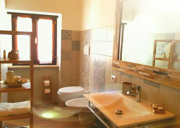 فندق مبيت وإفطار Dimora Amina لوريتو أبروتينو